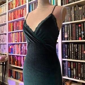 Green velvet dress with lace